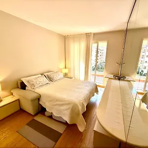 Monaco, Elegant & Quiet Renovated Apartment, In Fontvieille District, With Terrace & Pool, 15Min Walk To Port Hercule Appartement