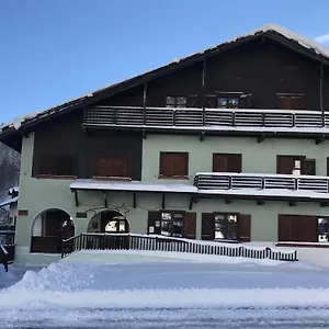 Della Luna Non E' Un E' Quello Che Cercavi Hotel